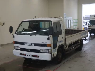 Isuzu ELF