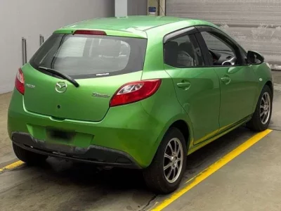 Mazda DEMIO