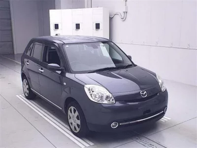 Mazda VERISA