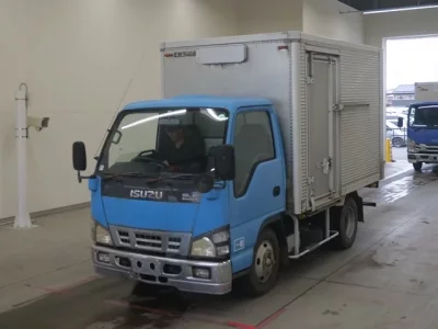 Isuzu ELF