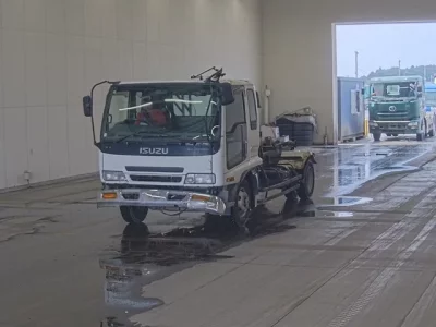 Isuzu FORWARD