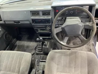 Nissan DATSUN PICKUP