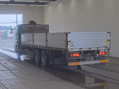 Hino PROFIA