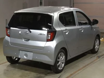 Daihatsu MIRA E S