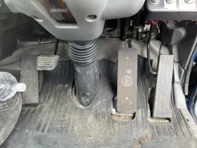 Mitsubishi MINIYON