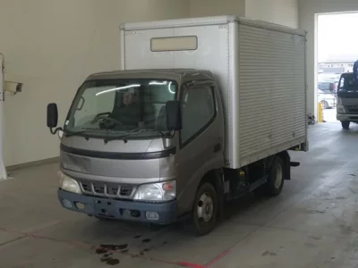 Hino DUTRO