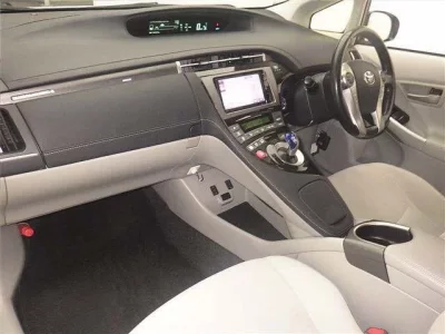 Toyota PRIUS PHV