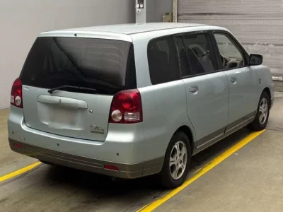 Mitsubishi DION