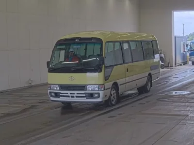 Toyota COASTER