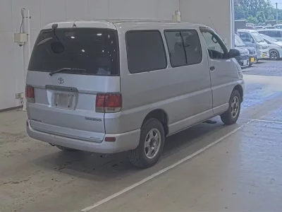 Toyota REGIUS VAN