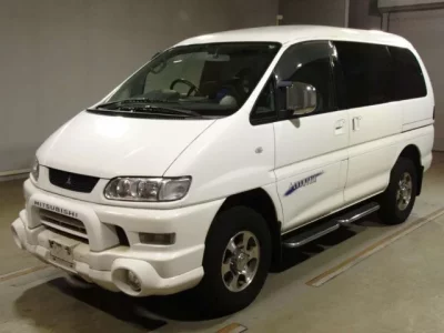 Mitsubishi DELICA