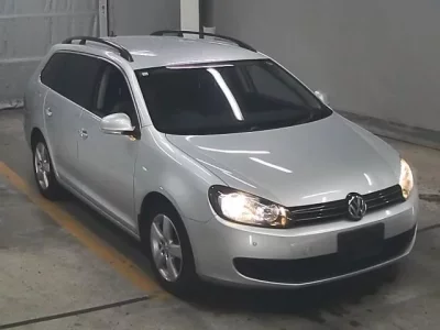 Volkswagen GOLF VARIANT