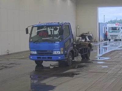 Mitsubishi FUSO FIGHTER