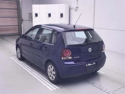 Volkswagen CROSS POLO