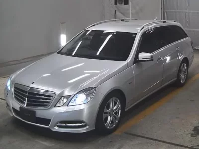 Mercedes-Benz E CLASS WAGON