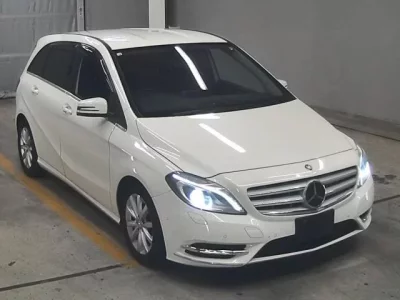 Mercedes-Benz B CLASS