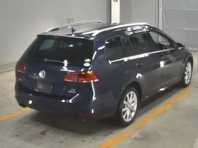 Volkswagen GOLF VARIANT