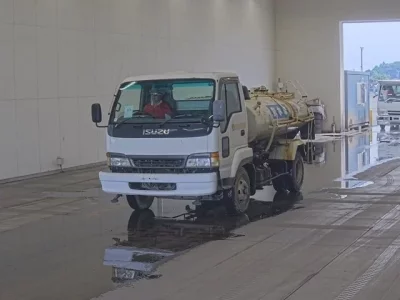 Isuzu JUSTON