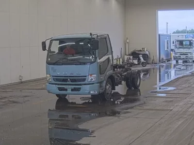 Mitsubishi FUSO FIGHTER
