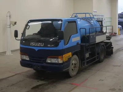 Isuzu ELF