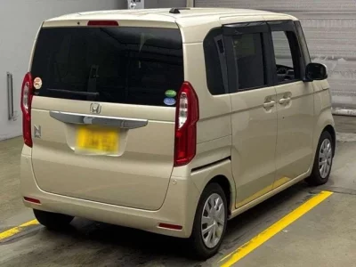 Honda N BOX