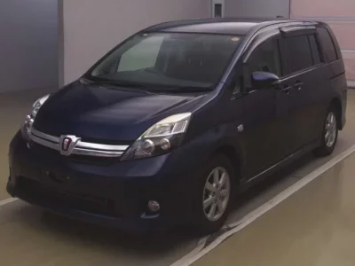 Toyota ISIS