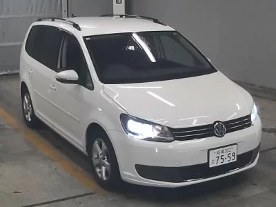 Volkswagen GOLF TOURAN