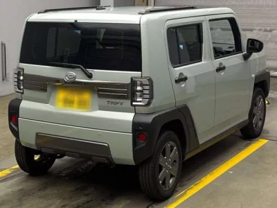 Daihatsu TAFT