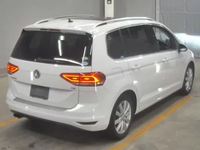 Volkswagen GOLF TOURAN