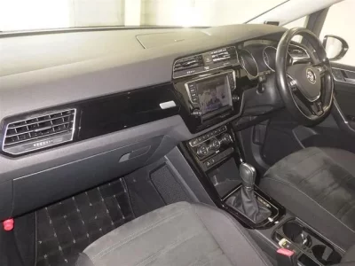Volkswagen GOLF TOURAN