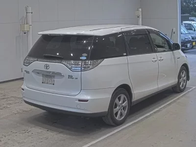 Toyota ESTIMA HYBRID