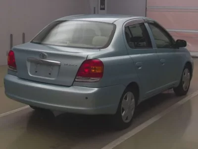 Toyota PLATZ