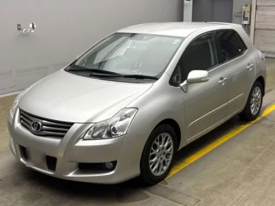 Toyota BLADE