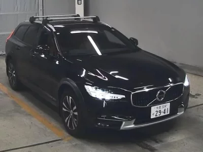 Volvo V90