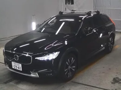 Volvo V90