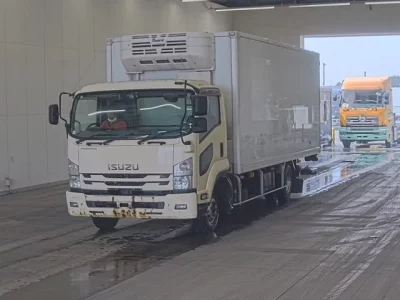 Isuzu FORWARD