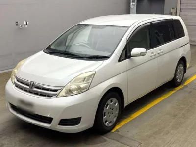 Toyota ISIS