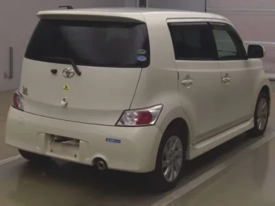 Toyota BB
