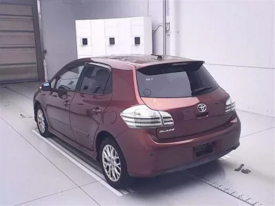 Toyota BLADE