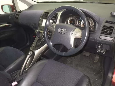 Toyota BLADE