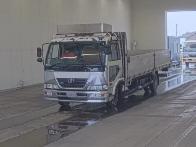 Nissan CONDOR