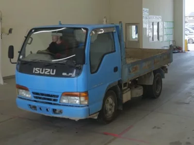 Isuzu ELF