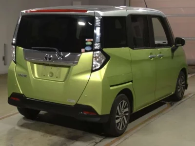 Toyota TANK