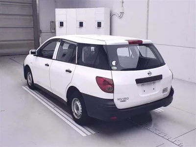Nissan AD