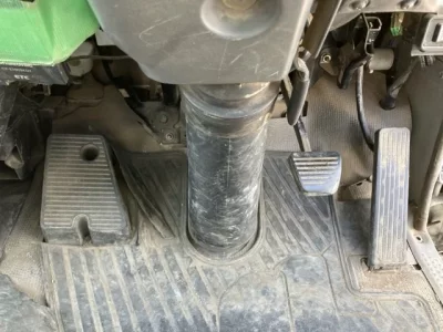Nissan TRUCK