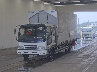 Isuzu FORWARD