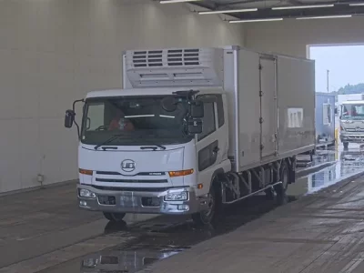 Nissan CONDOR