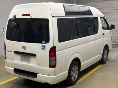 Toyota REGIUS ACE VAN