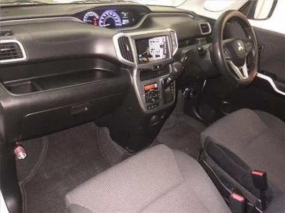Mitsubishi DELICA D2