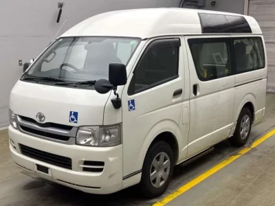 Toyota REGIUS ACE VAN